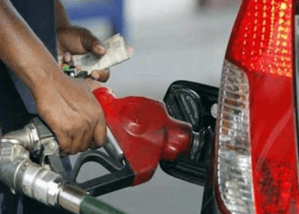 oil prices in pakistan, Govt Increased Oil Prices by Rs 4.26 for June