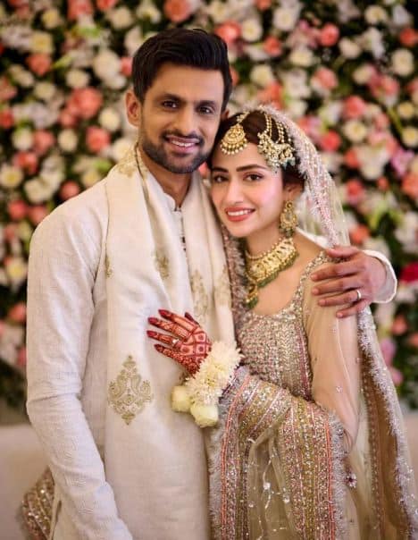 Shoaib Malik and Sana Javed wedding pictures